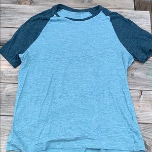 Banana Republic soft wash tee (large)